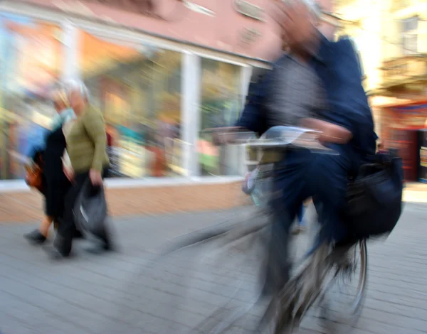 Cyklist i bevægelse - Stock-foto