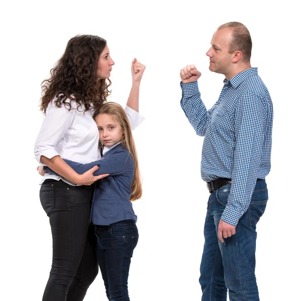 Tråkigt snygga tjej med föräldrarna kämpar — Stockfoto