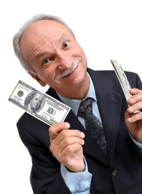 Komuta sizde holding dolar