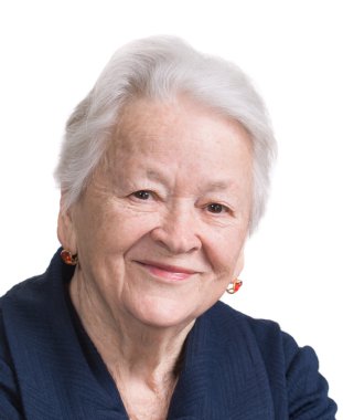 Gülümseyen yaşlı kadın