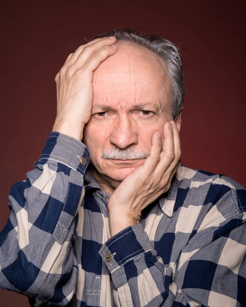 Angry elderly man — Stock Photo, Image