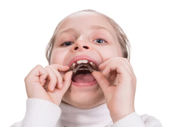 Girl putting on  medical braces for orthodontic treatment — Stock Photo, Image