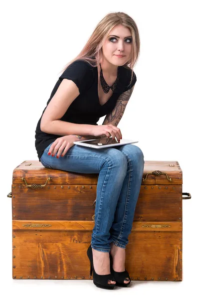 Smiling girl with tablet pc computer — Stock Photo, Image