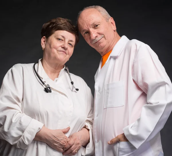 Two senior doctors — Stock Photo, Image