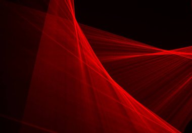 Siyah arkaplanda ışıkla çizilmiş soyut kırmızı çizgiler. Lazer hatları