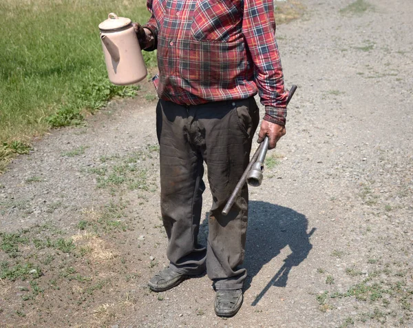 Worker Holding Teapot Repair Service Station Coffee Break — Zdjęcie stockowe