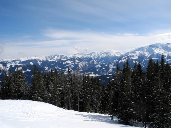 Alpes austríacos Paisaje de invierno —  Fotos de Stock