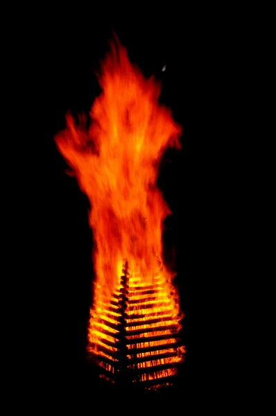 Fogo festa da noite de verão — Fotografia de Stock