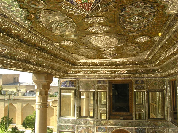 Utazás Irán: Narenjastan palace Shiraz — Stock Fotó