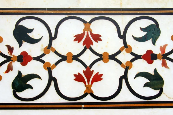 Dettaglio intarsiato in pietra dura a Taj Mahal — Foto Stock