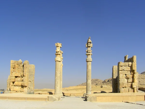 Persepolis: Gate van alle naties van kant — Stockfoto