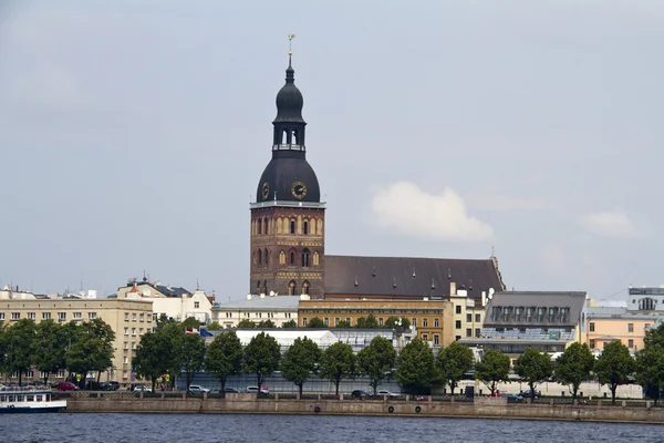 Reizen Letland: Riga dome kathedraal weergave Rechtenvrije Stockfoto's