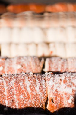 trdelnik zoet gebak kraam op de traditionele kerstmarkt