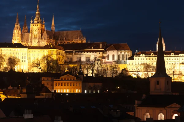 Prague castle at dusk, Czech republic. — Stock Photo, Image