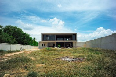 Sitenin modern tarzda perspektif yapısı inşaat halinde.