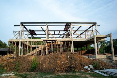 Sitenin modern tarzda perspektif yapısı inşaat halinde.