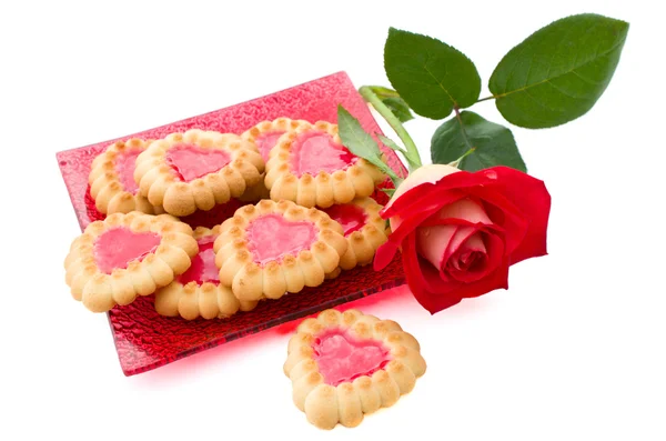 Herzförmige Kekse und Rose — Stockfoto