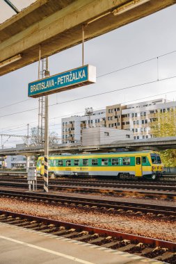 Bratislava 'daki Tren İstasyonu (Slovakya ) 