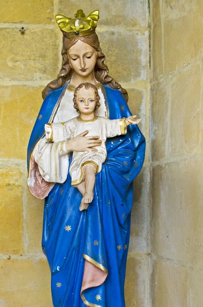 Statue de Marie avec Jésus Photos De Stock Libres De Droits
