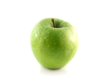 waterdrops ile izole taze yeşil elma.