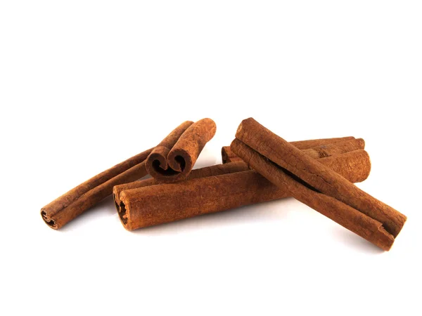 Cinnamon sticks (pods). Isolated on white — Stock Photo, Image