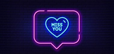 Neon ışığı konuşma balonu. Çizgi ikonunu özledim. Tatlı kalp işareti. Sevgililer Günü aşk sembolü. Neon ışıklı arka plan. Işıltı çizgini özledim. Tuğla duvar afişi. Vektör