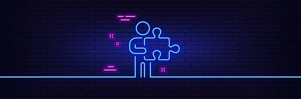 Neon Light Glow Effect Man Puzzle Line Icon Jigsaw Piece — Archivo Imágenes Vectoriales