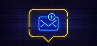 Neon ışığı konuşma balonu. Yeni posta satırı simgesi. İleti yazışma işareti ekle. E-posta sembolü. Neon ışıklı arka plan. Yeni Posta Parıltısı hattı. Tuğla duvar afişi. Vektör
