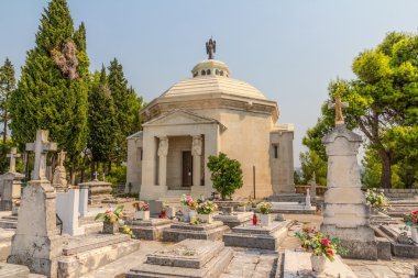 eski mezarlık