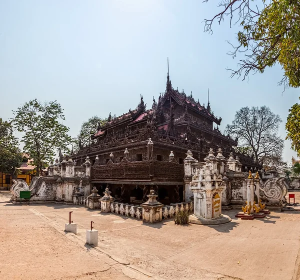 Monasterio de Shwenandaw - Mandalay — Foto de Stock