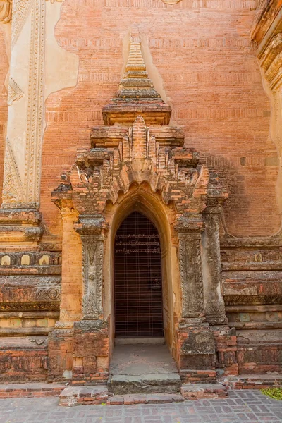 Tempio di Htilominlo Bagan — Foto Stock