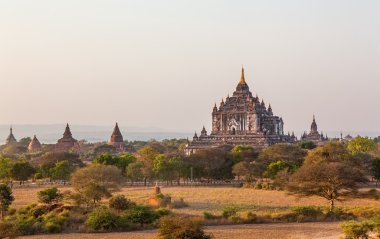 thatbyinnyu Tapınağı, bagan