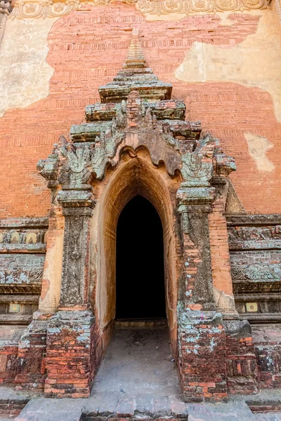 Tempio di Htilominlo Bagan — Foto Stock