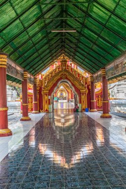 Kuthodaw Pagoda