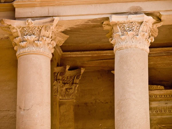 Detalhe do templo do Tesouro em Petra — Fotografia de Stock