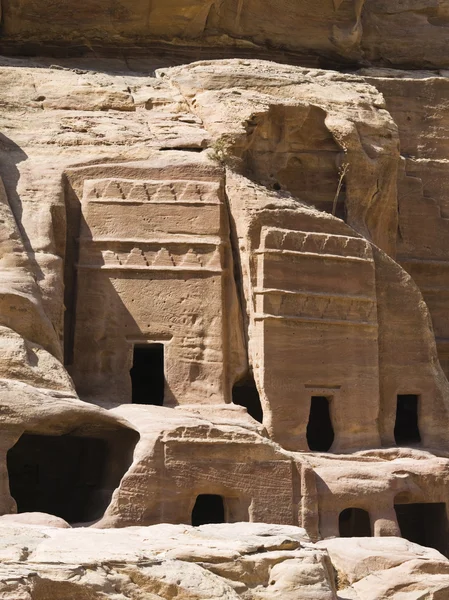 Cadde cephe, petra, jordan — Stok fotoğraf