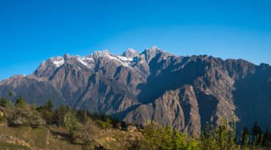 Himalayalar'da gündoğumu