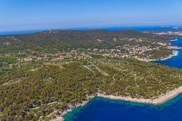 Adriatiska landskap - ön losinj — Stockfoto