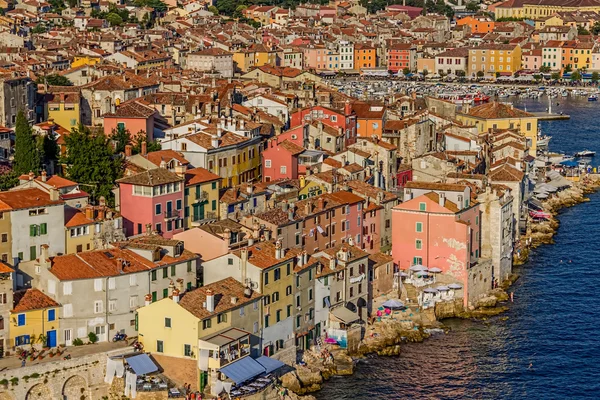 Rovinj, Hırvatistan Hava ateş