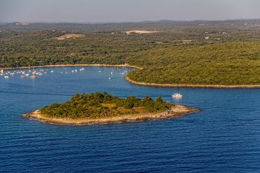 Adriyatik peyzaj - küçük ada