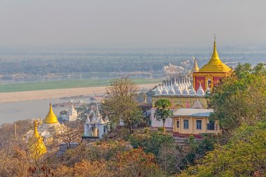 sagaing tepeden görmek