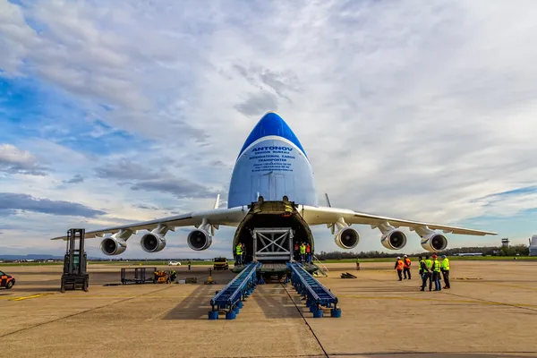 Antonov 225 Mriya — Stock Photo, Image