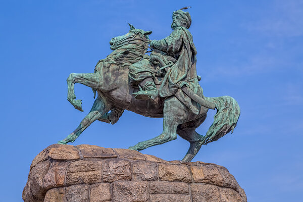 Памятник Хмельницкому в Киеве
