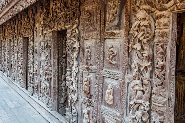 Monastère de Shwenandaw - Mandalay — Photo