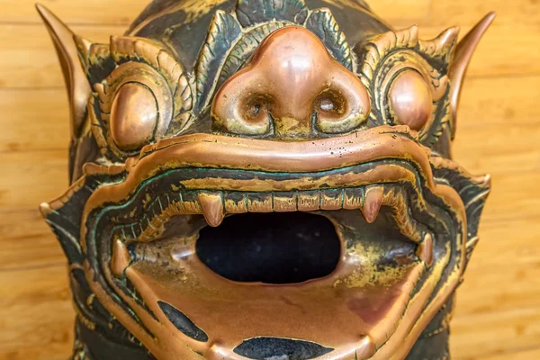 Mikail khmer bronz heykeller