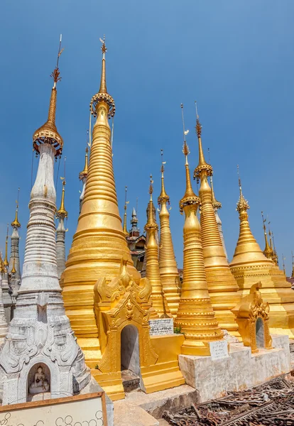 * in, Inle Lake — Stock fotografie