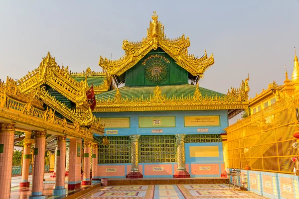 Sagaing wzgórze świątyni — Zdjęcie stockowe