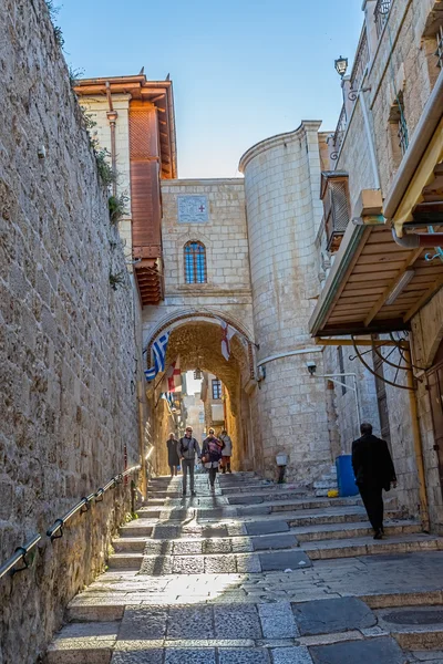 Strada stretta nella città vecchia di Gerusalemme — Foto Stock