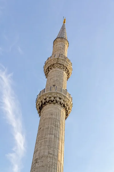 Blå moskén minaret, istanbul — Stockfoto