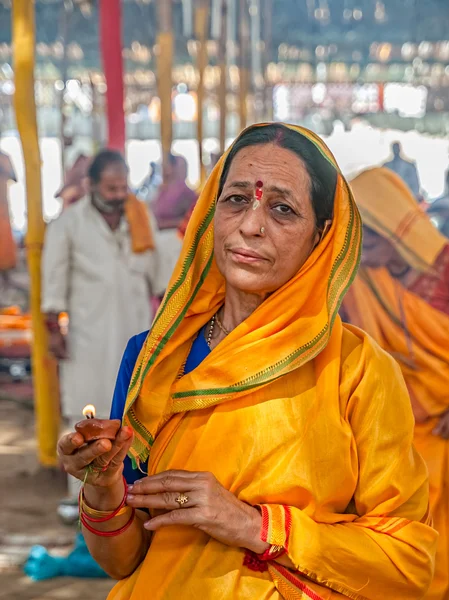 Signora indù in Haridwar — Foto Stock